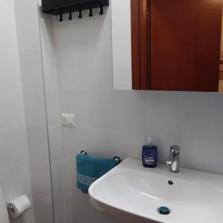 Casa de hóspedes Gigli, Con Cucina In Comune E Terrazza Milão