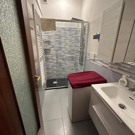 Gigli, Con Cucina In Comune E Terrazza Milão