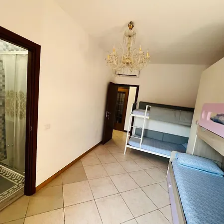 Gigli, Con Cucina In Comune E Terrazza * Milão