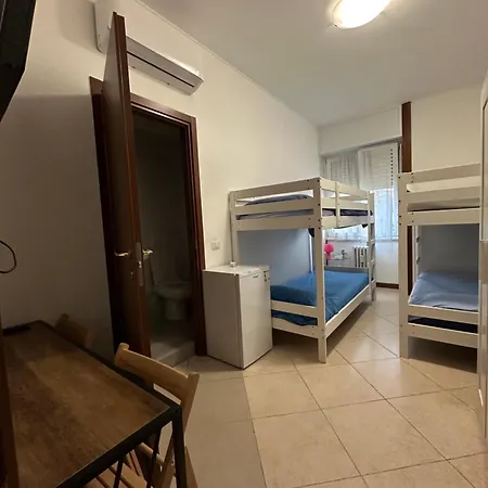 Gigli, Con Cucina In Comune E Terrazza Guest house