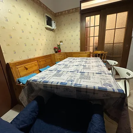 Gigli, Con Cucina In Comune E Terrazza