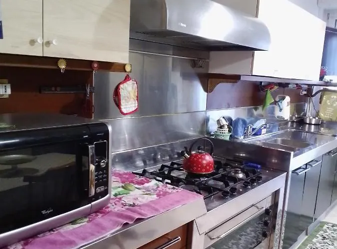 Gigli, Con Cucina In Comune E Terrazza * Milão