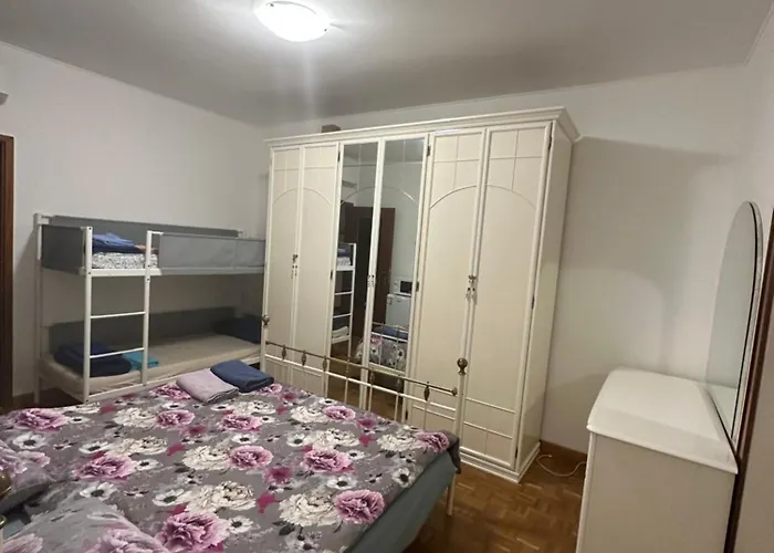 Gigli, Con Cucina In Comune E Terrazza Milão