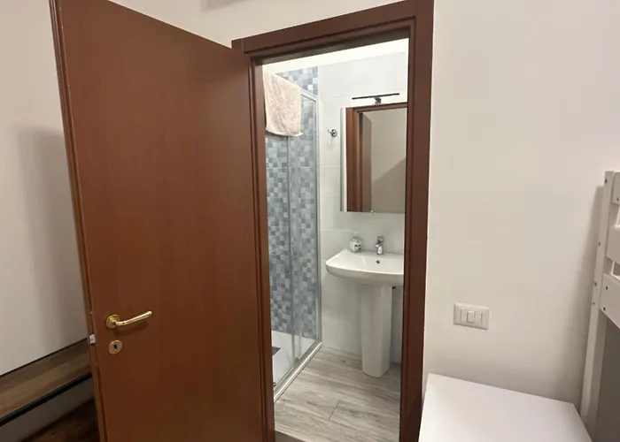 Gigli, Con Cucina In Comune E Terrazza * Milão