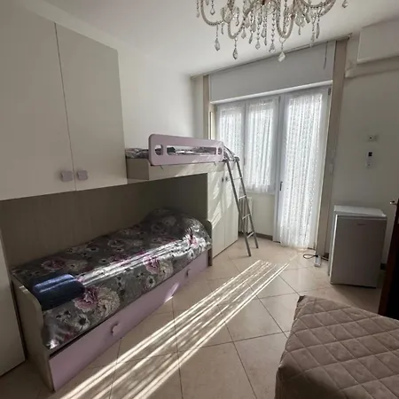 Gigli, Con Cucina In Comune E Terrazza Guest house Milan